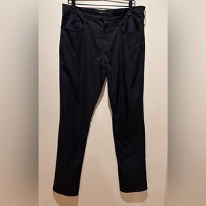 Travis Mathew Open To Close 2.0 Black Dress Golf Lightweight Pants - Men’s 34